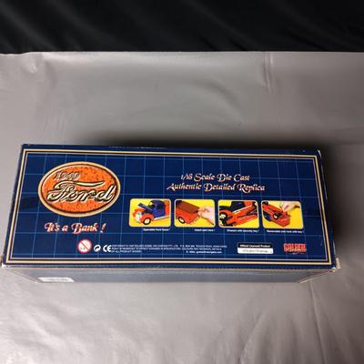 PEPSI ON A 1940 FORD AUTHENTIC DIE CAST DETAILED REPLICA BANK