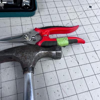 Lot of Small Hand Tools