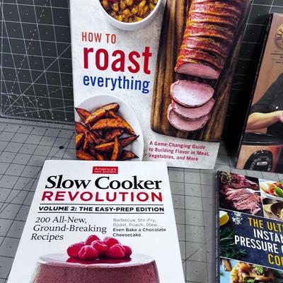 Big Lot of Nice Cook Books, Clean (8) How to ROAST everything
