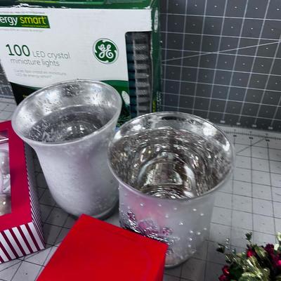 Mixed Lot of CHRISTMAS Items 