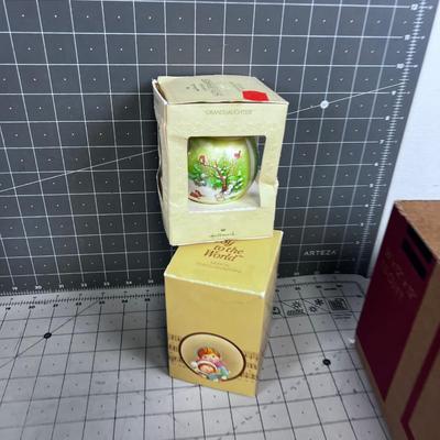 Mixed Lot of CHRISTMAS Items 