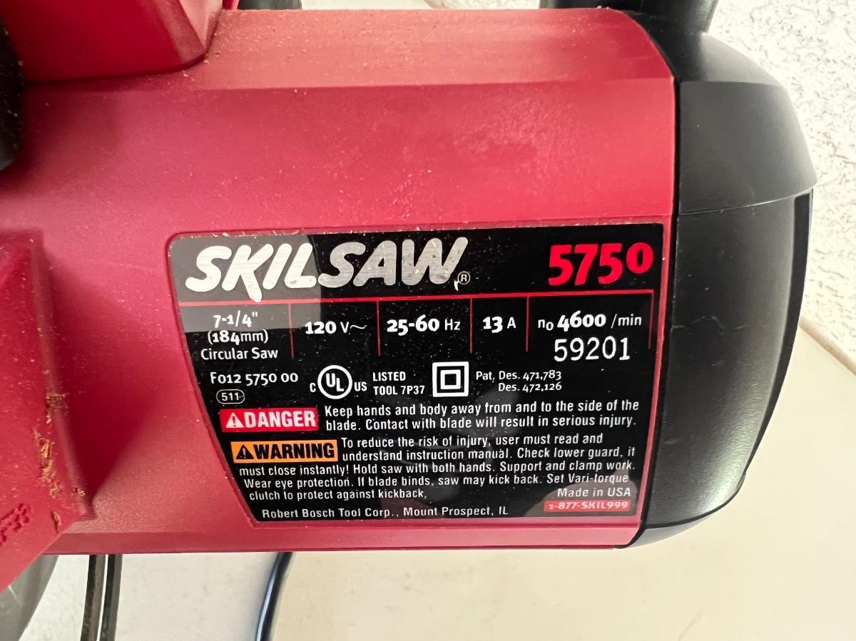 SKILSAW 5750 Circular Saw 7 1 4in. EstateSales