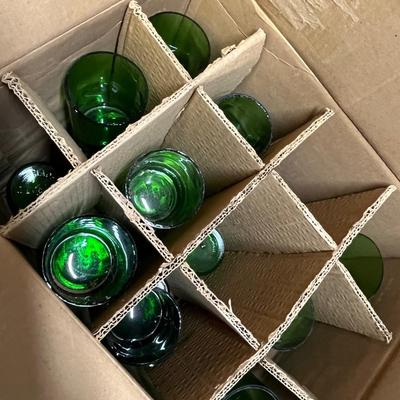 Bottle cutting kit w/ bottles