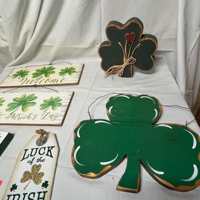 St. Patrick's Day Wall signs