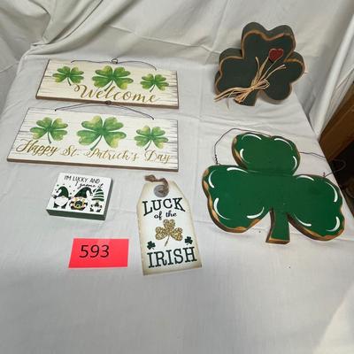 St. Patrick's Day Wall signs