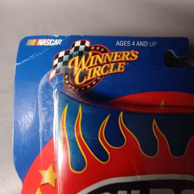 NASCAR WINNER'S CIRCLE RACE HOOD AND TINY DIE CAST REPLICA