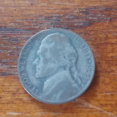 LOT 44 WW II SILVER NICKEL