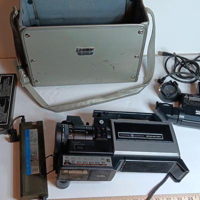 Vintage General Electric GE Newvicon Color Video Camera With case and accessories