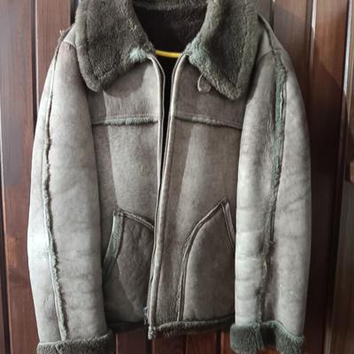 Vintage MAKRAY Designers of fur Shearling coat size 42