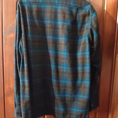 Pendleton 100% Virgin wool Men's long sleeve shirt