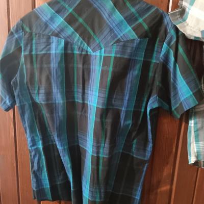 Two men's western short sleeved pearl snap shirts Size Large Wrangler & 16 tall Rock Creek Ranch