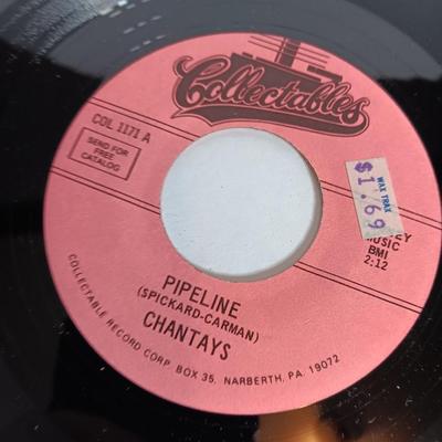 45 RPM Records - Dreamboat - Bobby Borchers - Chantay's - Chrysalis - Teresa Brewer and more JUKE BOX CLASSICS !