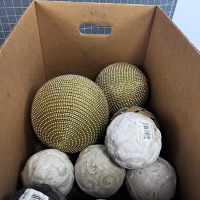 Who's got big Balls? 