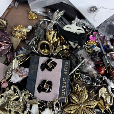 Try of Costume Jewelry 