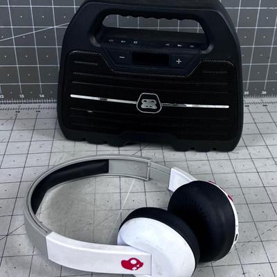 Blue Tooth Speaker and Skull Candy Wireless Head phone