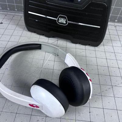 Blue Tooth Speaker and Skull Candy Wireless Head phone