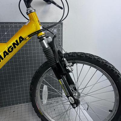 BMX Bike Yellow REFUGE MAGNA 