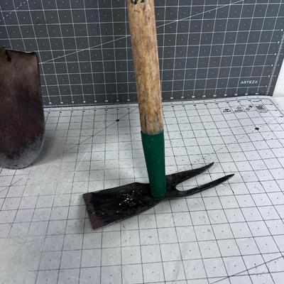 Garden Tool; Shovel and Hoe
