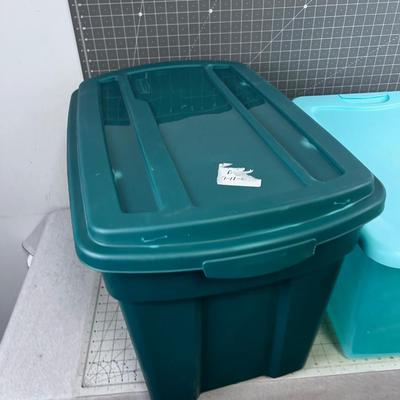 (2) TOTES Large and Medium 