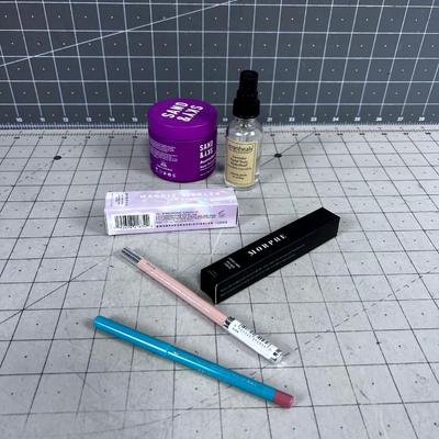 MAKE UP Products, Mixed Lot; Lip Gloss, Eye Liner, Super Bounce Mask 