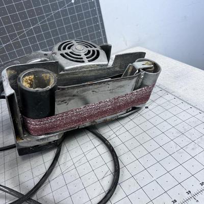 TOOLS: Belt Sander 