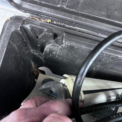 TOOLS: Craftsman ROUTER in a case