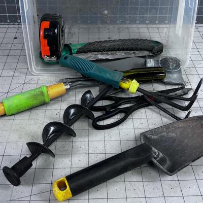 TOOLS: Gardening Tools