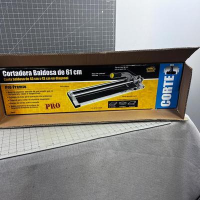 TOOLS: 24" Tile CUTTER MD, NEW in the BOX 24" 