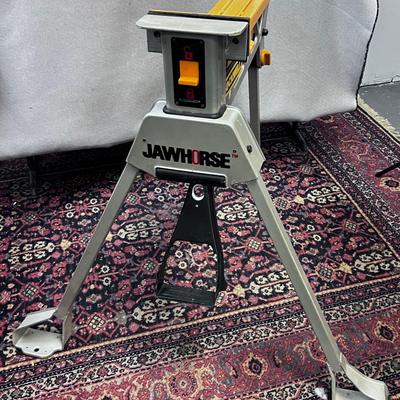 TOOLS: ROCKWELL JAWHORSE Heavy Duty Portable Work Stand 