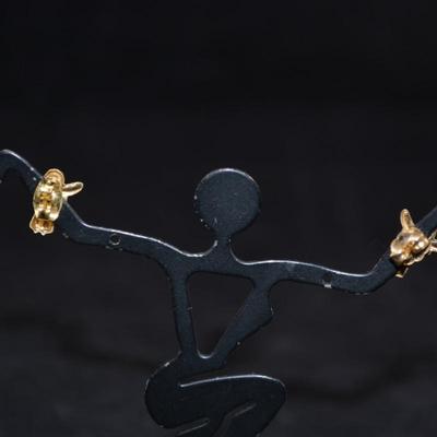 14K Gold Angel Stud Earrings 0.3g