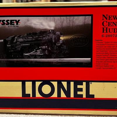 Lionel 6-28072 NYC 4-6-4 Hudson J-3a Steam Loco & Tender #5444 with TMCC