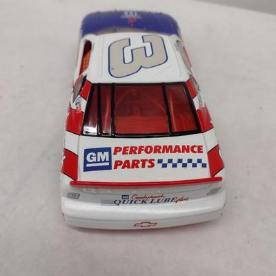NASCAR Dale Earnhardt #3 Goodwrench Die Cast Race Car with Box (#37)