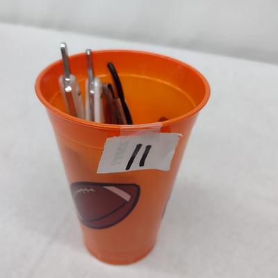 Set of Six Vintage Various Brands Groom and Shave Straight Razors (#11)