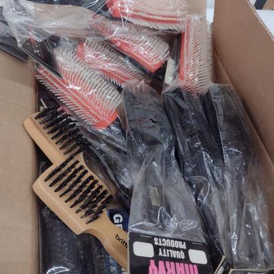 Marvy and Wilmex Brand Salon and Styling Hairbrushes New Stock 10pcs