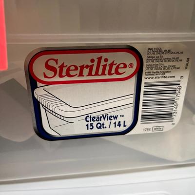 3 medium storage totes