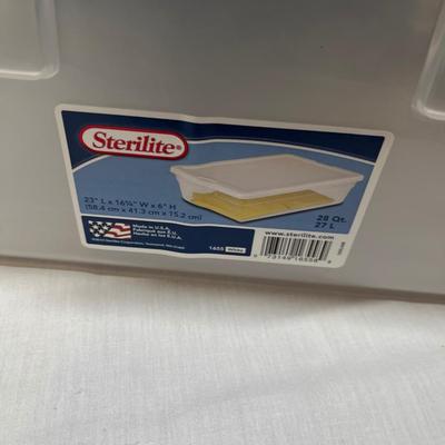 3 assorted storage totes