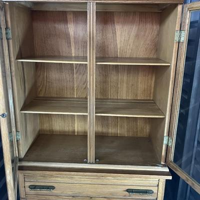 Vintage Oak China/Curio Cabinet