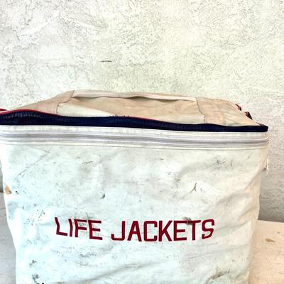 Life Jacket Lot Of 6 & Carry Bag