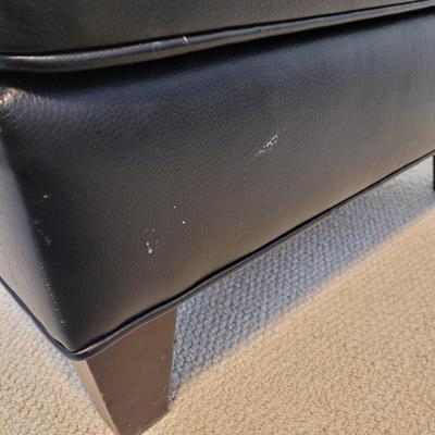 Bradington Young Armchair with Ottoman (B2-CE)