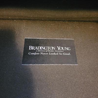 Bradington Young Armchair with Ottoman (B2-CE)