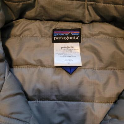 Men's Patagonia and Marmot Outerwear and More (B2-CE)