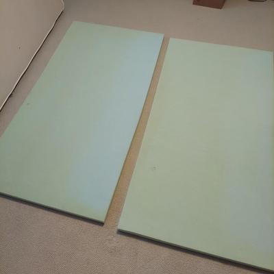 Two Twin Daybeds with Brooklinen and Woolrich Bedding (B2-CE)