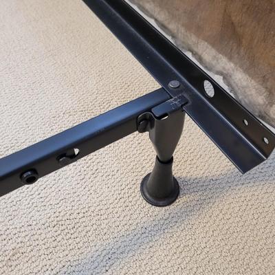 Two Twin Daybeds with Brooklinen and Woolrich Bedding (B2-CE)