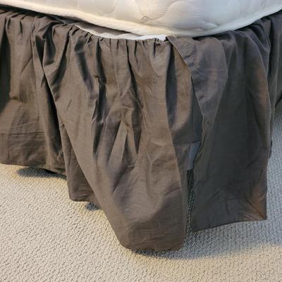 Two Twin Daybeds with Brooklinen and Woolrich Bedding (B2-CE)