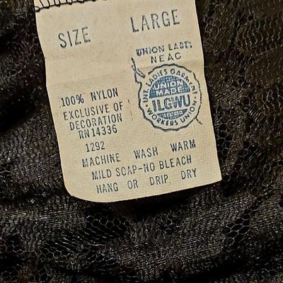 Vtg 60s Layering Robe/Dress Maxi lace with Sash