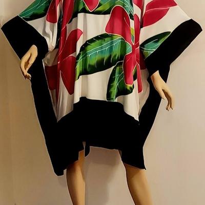 Vtg 1970s Abstract Hand Printed Kaftan dress