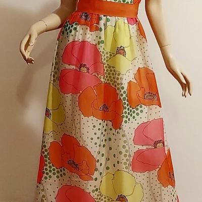 Exquisite vtg 70s Floral Chiffon Hostess Maxi dress w/Ruffles & Millinery Flowers