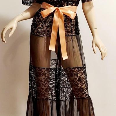 Vtg 60s Layering Robe/Dress Maxi lace with Sash