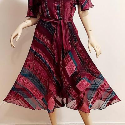 Vtg Silk Farm Boho Chic Flounce dress with Sash