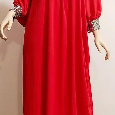 Vtg 1970s Lipstick ðŸ’„ Red Kaftan kimono Cocoon w/Silver Sequins